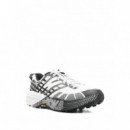 HOKA ONE ONE - Speedgoat 2 - Black Frost - 1162710/BLACK Frost
