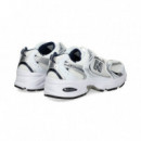 Deportivo Malla+piel Plata+blanco  NEW BALANCE