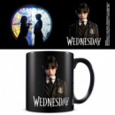 Taza Miercoles Addams Friendship  PYRAMID