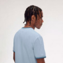 Camiseta con el Ribete con Dos Franjas  FRED PERRY