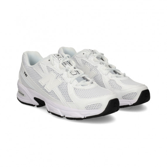 Deportivo Rejilla Beige+blanco  NEW BALANCE