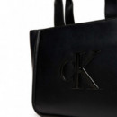Bolso Tote con Monograma Grabado  CALVIN KLEIN