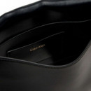 Bolso de Hombro con Cadena de Herrajes con Logo Monograma  CALVIN KLEIN