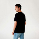 Camiseta Logotipo Triángulo  GUESS