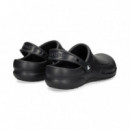 Zueco Antideslizante Negro  CROCS