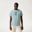 Camiseta con Aplicación Grande en la Espalda  GUESS