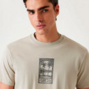 Camiseta con Aplicación Grande en la Espalda  GUESS