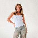 Top sin Mangas con Logotipo Bordado  GUESS