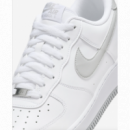 Nike Air FORCE 1 07 White/lt Smoke Grey-white JORDAN