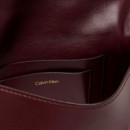 Bolso de Hombro Pequeño con Cadena de Herrajes con Logo Monograma  CALVIN KLEIN JEANS