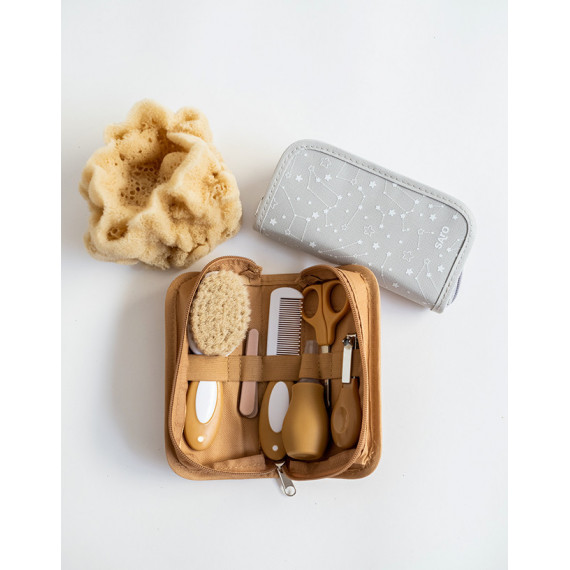 Neceser de Aseo para Bebé 10 Pcs. SARO