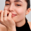 Anillo Corazón Chakra Blanco Recubrimiento en Oro de 14K 163088C01  PANDORA