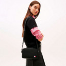 Bolso Cartera con Insignia del Logo  TOMMY HILFIGER