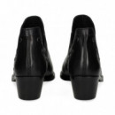 Botin Tachas Piel Negro  VEXED SHOES COMPANY