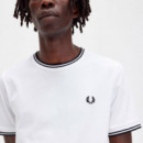 Camiseta con Ribete con Dos Franjas  FRED PERRY