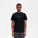 Camiseta Embroidered  FRED PERRY