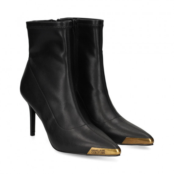 Botin Punta Metal Stretch Negro  VERSACE JEANS