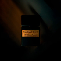 Laudano Nero  TIZIANA TERENZI