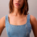 Vestido Corto Denim con Cuello Abierto  CALVIN KLEIN