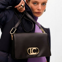 Bandolera Tres Compartimentos y Solapa  LOLA CASADEMUNT