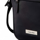 Bolso Reporter de Nailon Mate  CALVIN KLEIN JEANS