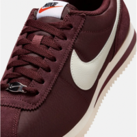 NIKE Cortez Txt Red NIKE