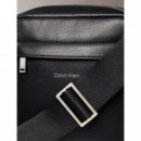 Bolso Reporter Micro Pebble de CALVIN KLEIN