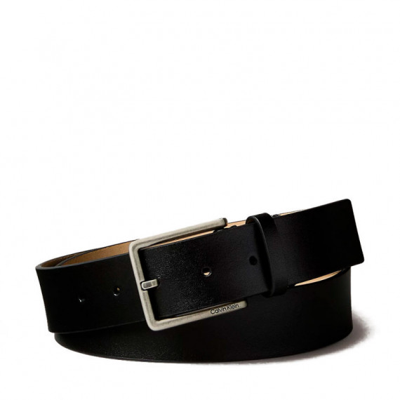 Cinturón de Piel Granulada  CALVIN KLEIN