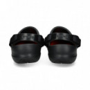 Zueco Antideslizante Negro  CROCS