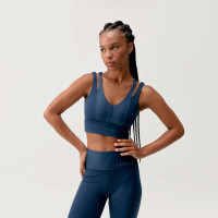 Top Deportivo Maan  BORN LIVING YOGA