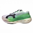 ON RUNNING Cloudboom Max