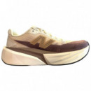 NEW BALANCE Rebel V5