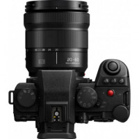 PANASONIC Lumix DC-S5IIX + 20-60MM (DC-S5M2XKE)