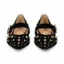 MERCEDES TACHAS ANTE NEGRO