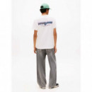 Camiseta con Logo Gráfico Trasero de Tommy Jeans  TOMMY HILFIGER