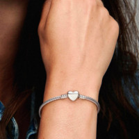 Pulsera Moments Diseño Cadena de Serpiente con Cierre de Corazón 599206C00  PANDORA