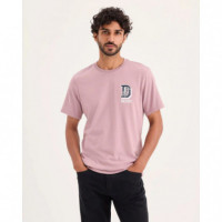 Camisetas Hombre Camiseta Dockers® de Hombre Slim Fit Varsity Emblem - Purple  DOCKERS