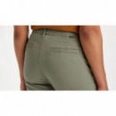 Pantalones Pantalón Chino DOCKERS de Mujer Slim Fit Weekend Camo Green