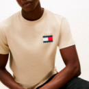 Camiseta de Corte Slim con Parche de Tommy  TOMMY HILFIGER