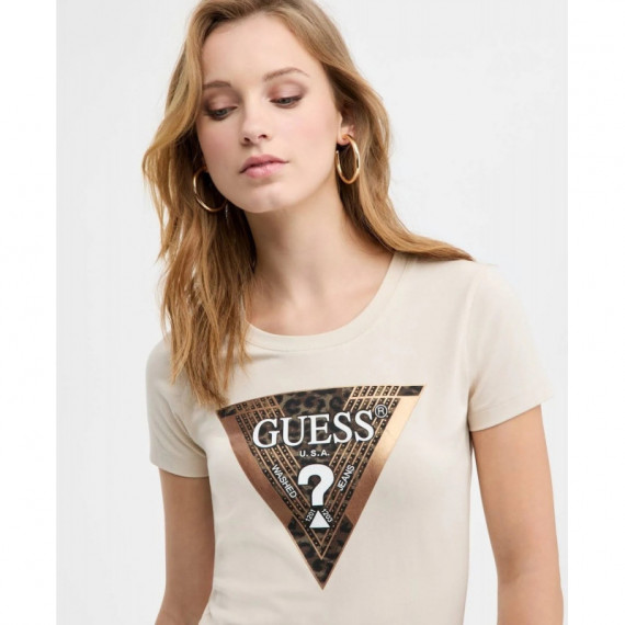Camiseta Logotipo Triángulo Estampado Leo Corte Slim de GUESS