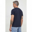 Camiseta Elástica con Logotipo Frontal de GUESS