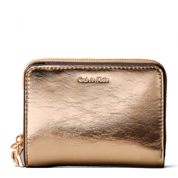 Cartera con Cremallera y Monograma Metálico  CALVIN KLEIN