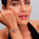 Charm Stitch Navideño de Disney  PANDORA