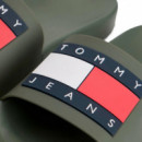 Chanclas con logo engomado