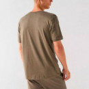 Camiseta  con etiqueta con logo