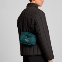 Bandolera para cámara de nailon con logotipo prominente