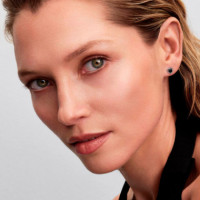 Pendientes de Botón Corazón Elevado 298427C03  PANDORA