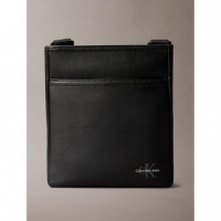 Bolso Bandolera Mono Logo Flat Pack de CALVIN KLEIN