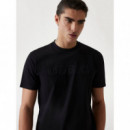 Camiseta con logo frontal de Guess