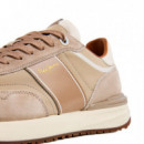 Zapatillas con detalles en ante